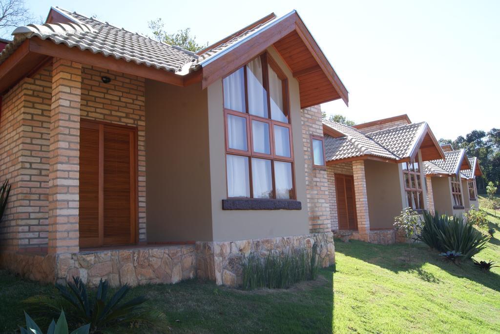 Hotel Pousada Agua Da Mina Monte Sião Exterior foto